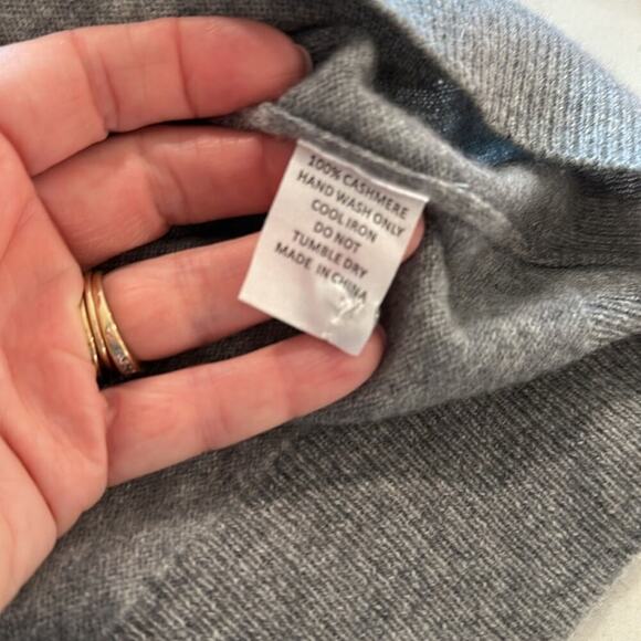 WYSE Cashmere Cardigan - Picture 5 of 6